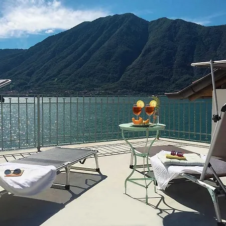 Felice Sul Lago *